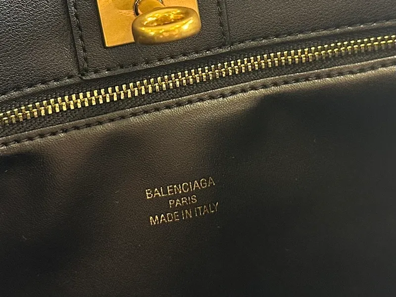 All categories Balenciaga Women's Bags (Balenciaga) Balenciaga 97726