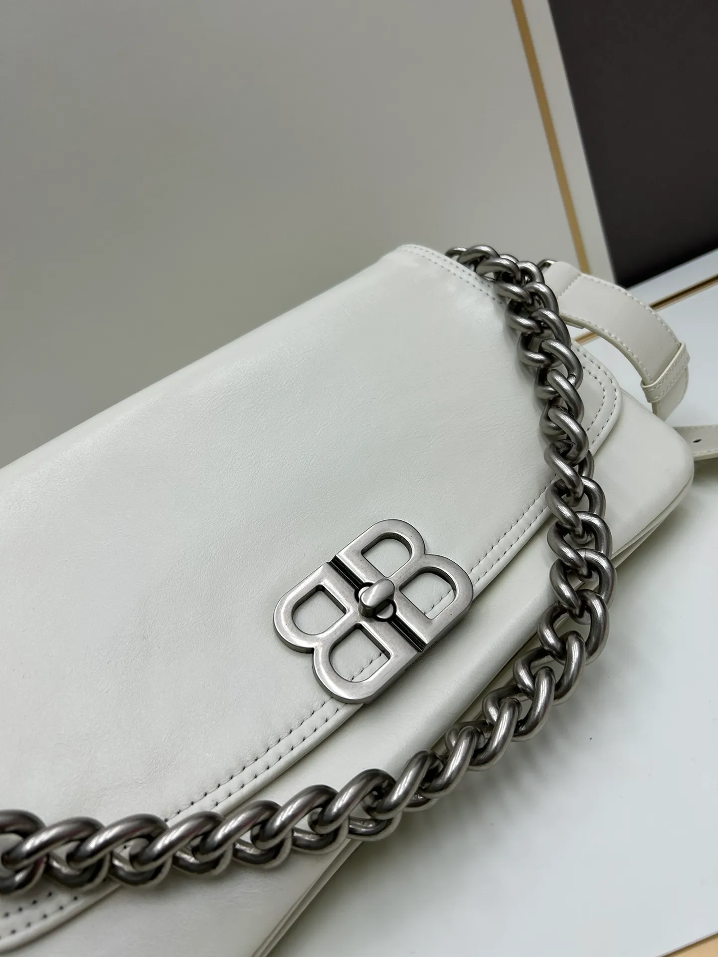 All categories Balenciaga Women's Bags (Balenciaga) Balenciaga 84883