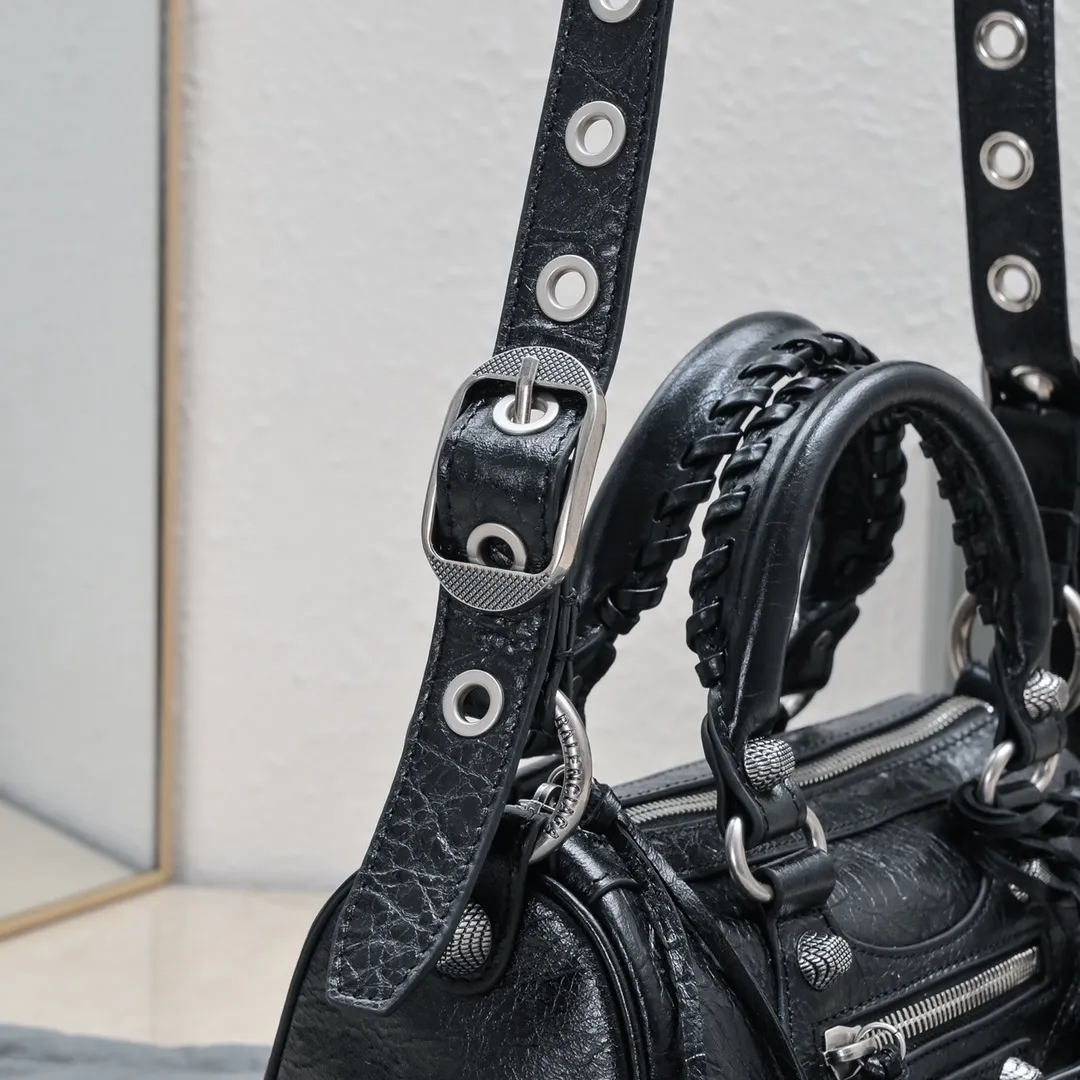 All Categories Balenciaga Women's Bags (Balenciaga) Balenciaga 2212
