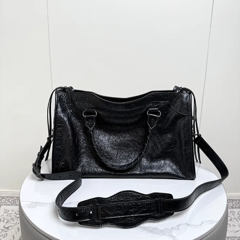 All Categories Balenciaga Women's Bags (Balenciaga) Balenciaga Original Order 188110 Medium