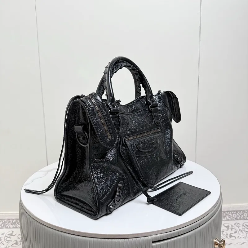 All Categories Balenciaga Women's Bags (Balenciaga) Balenciaga Original Order 188110 Medium