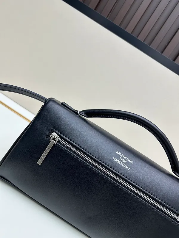All categories Balenciaga Women's Bags (Balenciaga) Balenciaga 8896