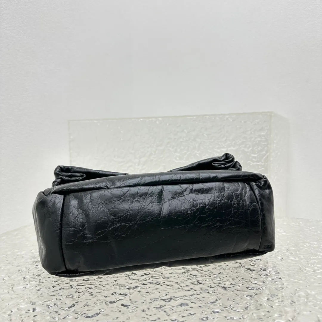 All categories Balenciaga Women's Bags (Balenciaga) Balenciaga 765966