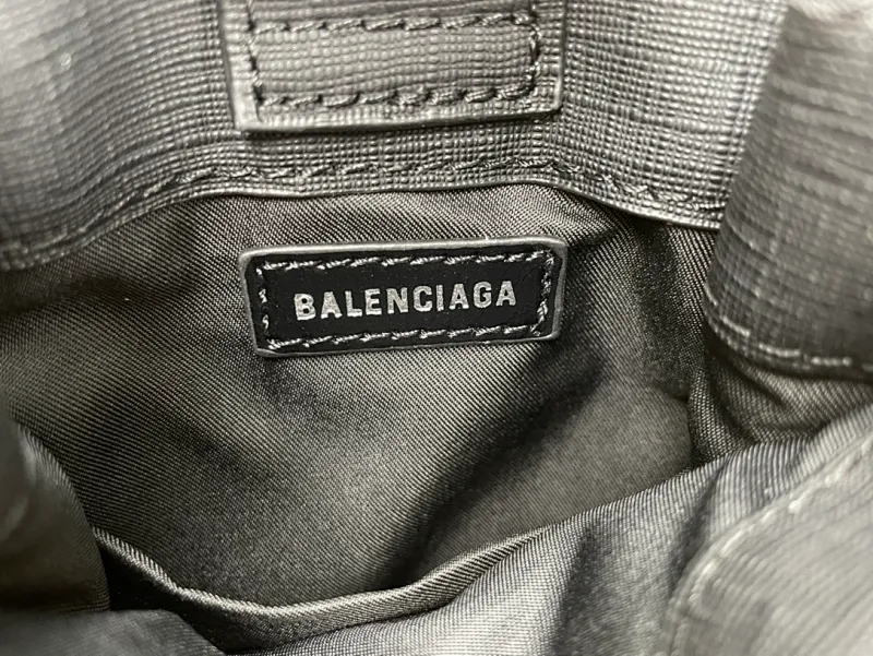 All categories Official website "Brand Women's Bags" Women's Bags 💙 BALENCIAGA 2023 latest Balenciaga mobile phone bag