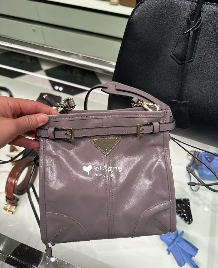 All Categories Balenciaga Women's Bags (Balenciaga) Balenciaga 1BH229