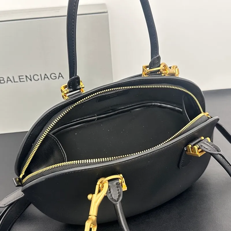 All categories Balenciaga Women's Bags (Balenciaga) Balenciaga 8812 small size