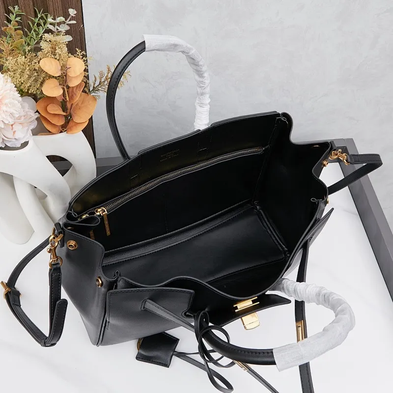 All Categories Balenciaga Women's Bags (Balenciaga) Balenciaga 3022