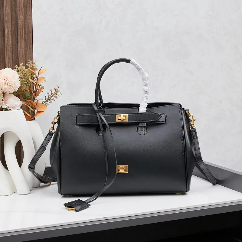 All Categories Balenciaga Women's Bags (Balenciaga) Balenciaga 3022