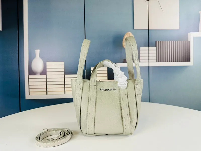 All Categories Balenciaga Women's Bags (Balenciaga) Balenciaga 1090
