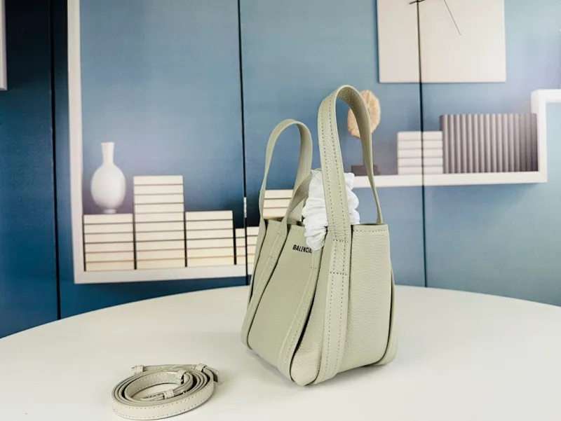 All Categories Balenciaga Women's Bags (Balenciaga) Balenciaga 1090