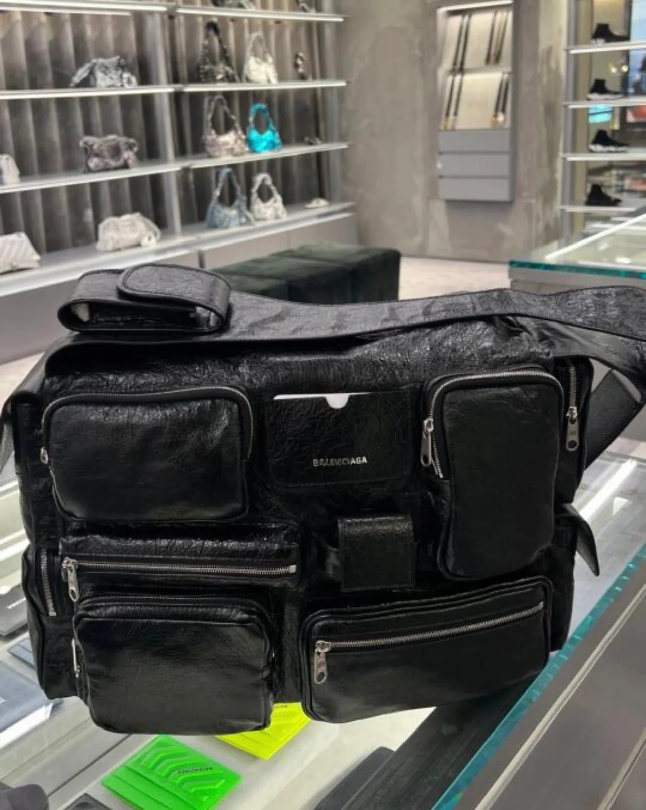 All Categories Balenciaga Women's Bags (Balenciaga) Balenciaga 1124