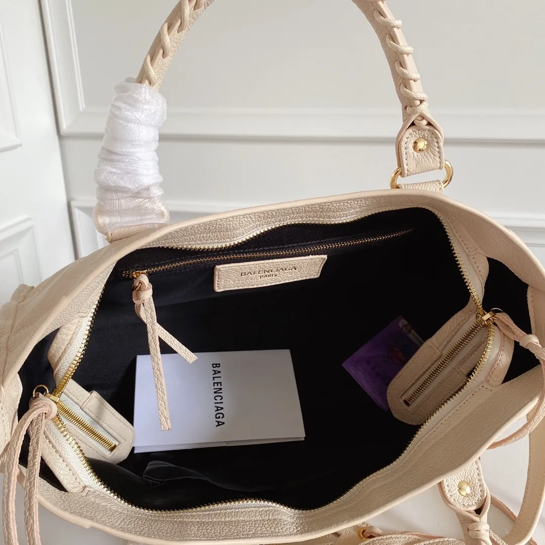 All categories Balenciaga Women's Bags (Balenciaga) Balenciaga original order 3024
