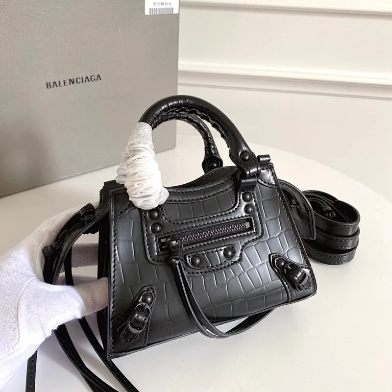 All categories Balenciaga Women's Bags (Balenciaga) Balenciaga 75057