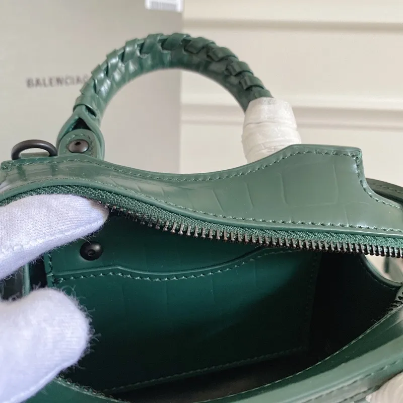 All categories Balenciaga Women's Bags (Balenciaga) Balenciaga 75057