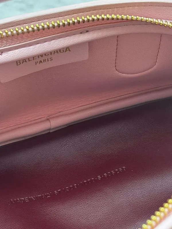 All Categories Official Website "Brand Women's Bags" Women's Bags 💙 BALENCIAGA 2026 New Balenciaga Crossbody Bag