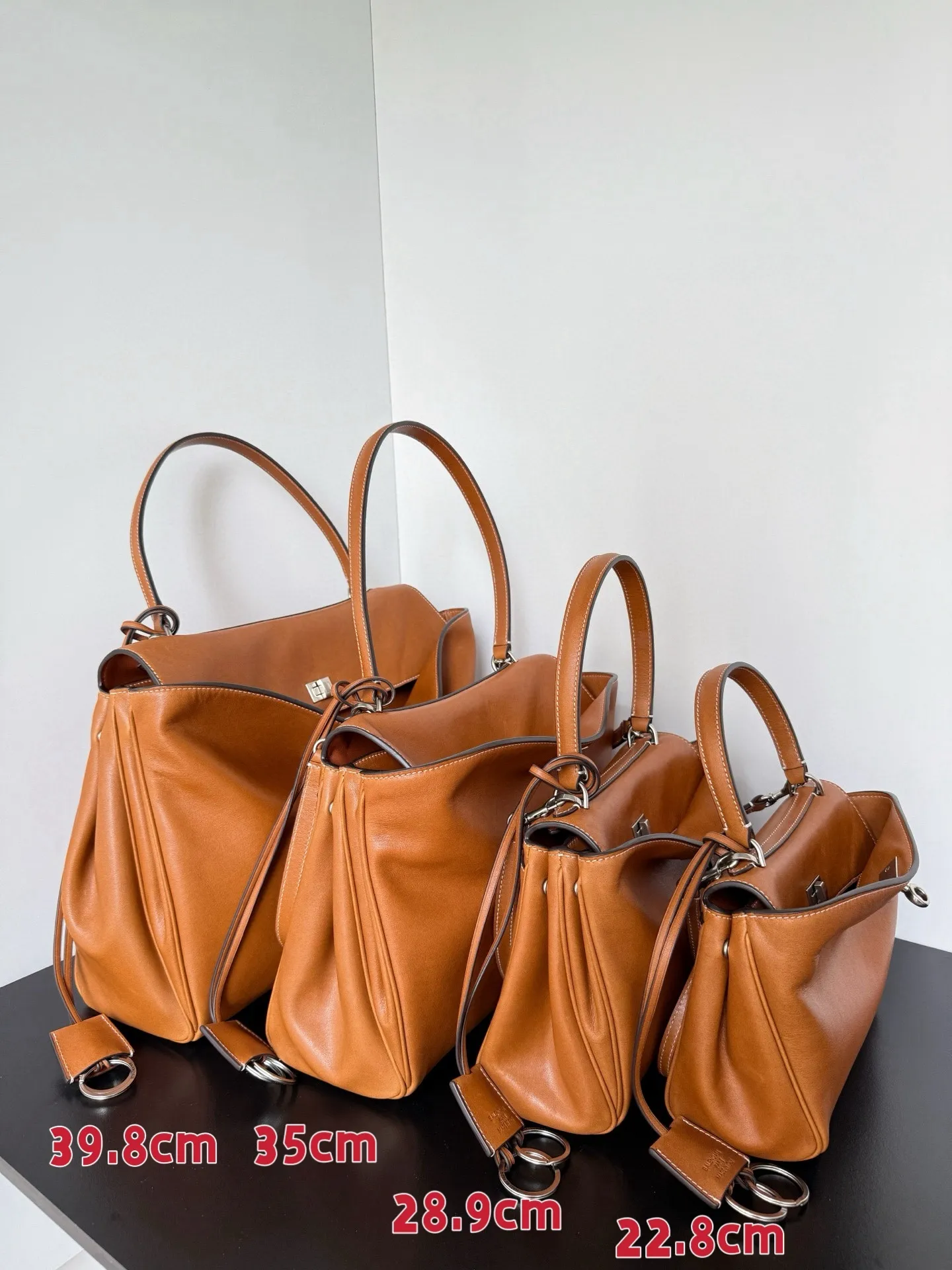 All Categories Balenciaga Women's Bags (Balenciaga) Balenciaga 2229
