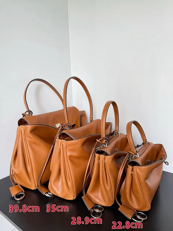 All Categories Balenciaga Women's Bags (Balenciaga) Balenciaga 2229