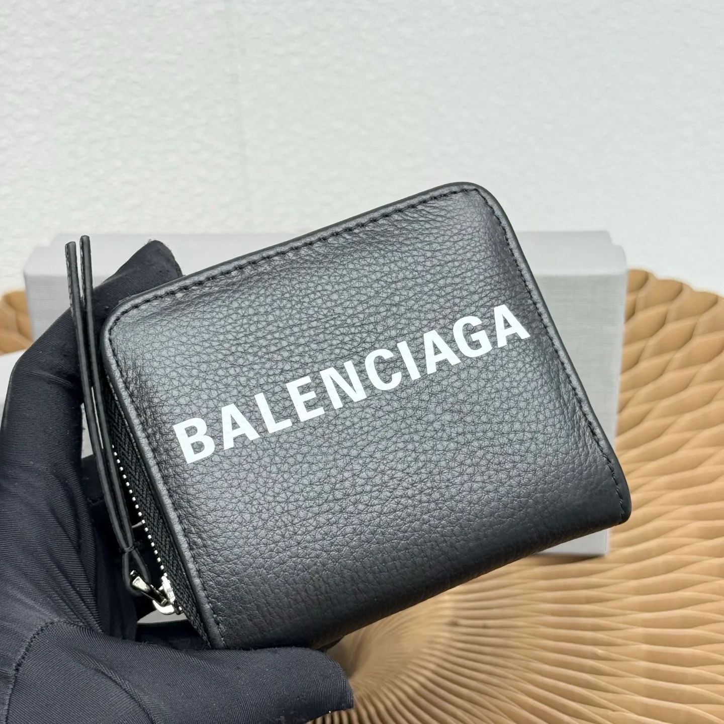 All Categories Balenciaga Women's Bags (Balenciaga) Balenciaga 6016