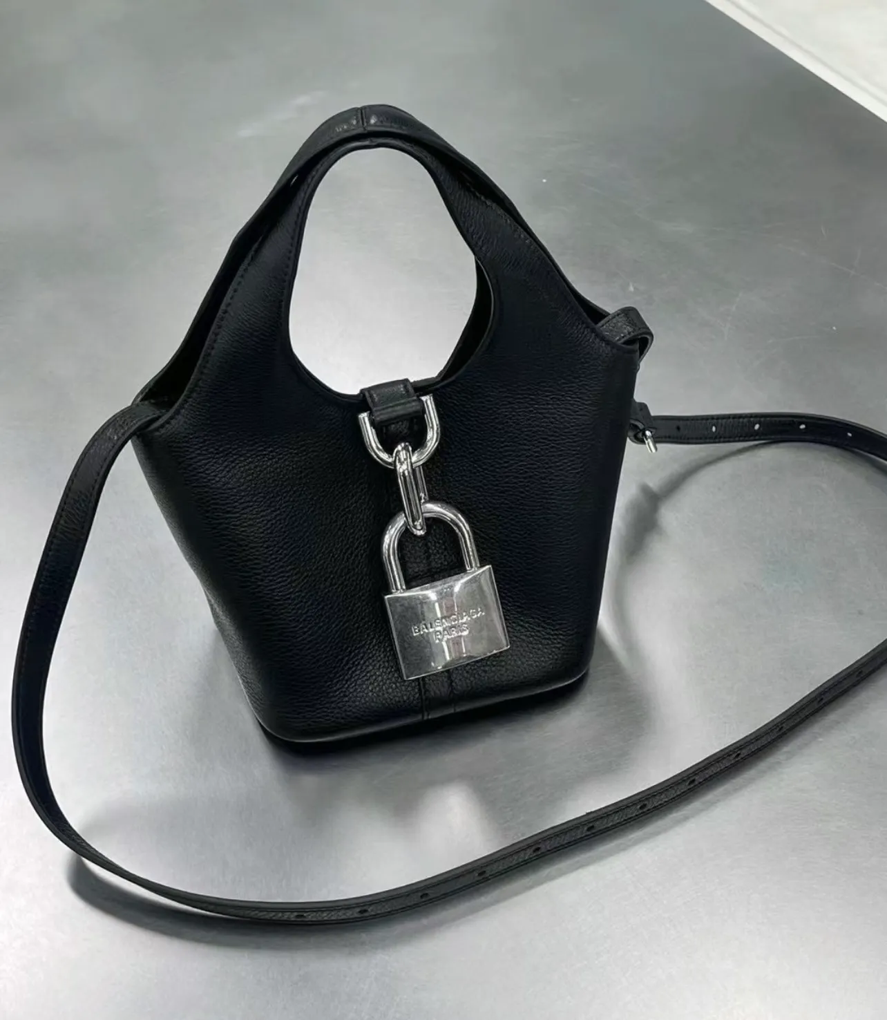 All Categories Balenciaga Women's Bags (Balenciaga) Balenciaga 2399