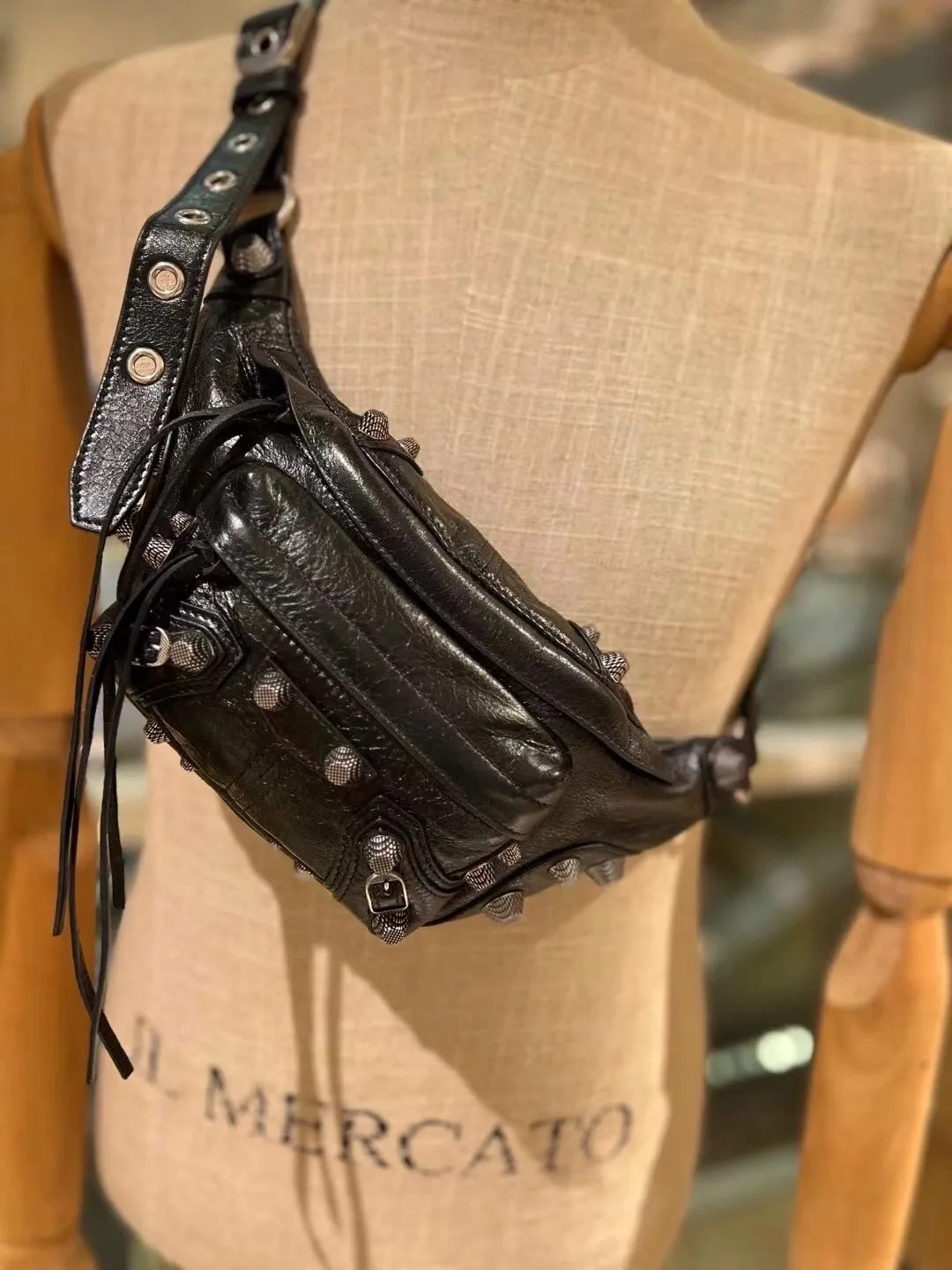 All Categories Balenciaga Women's Bags (Balenciaga) Balenciaga 389