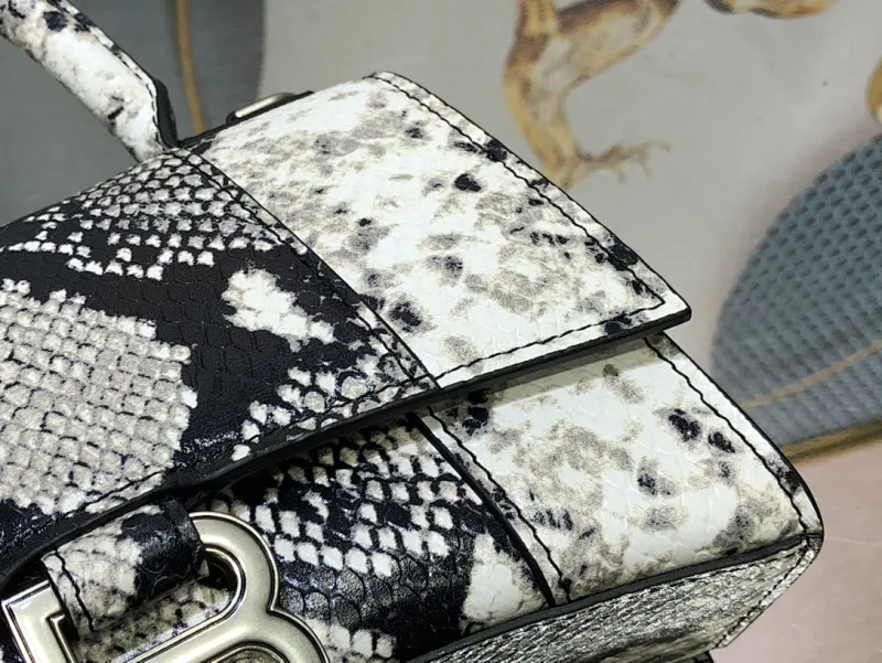 All Categories Balenciaga Women's Bags (Balenciaga) Balenciaga LG0023