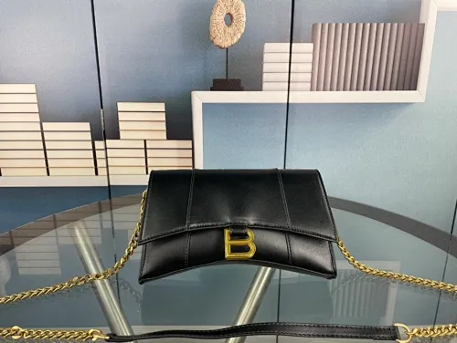 All categories Official website "Brand Women's Bags" Women's Bags 💙 BALENCIAGA 2023 latest Balenciaga crossbody bag