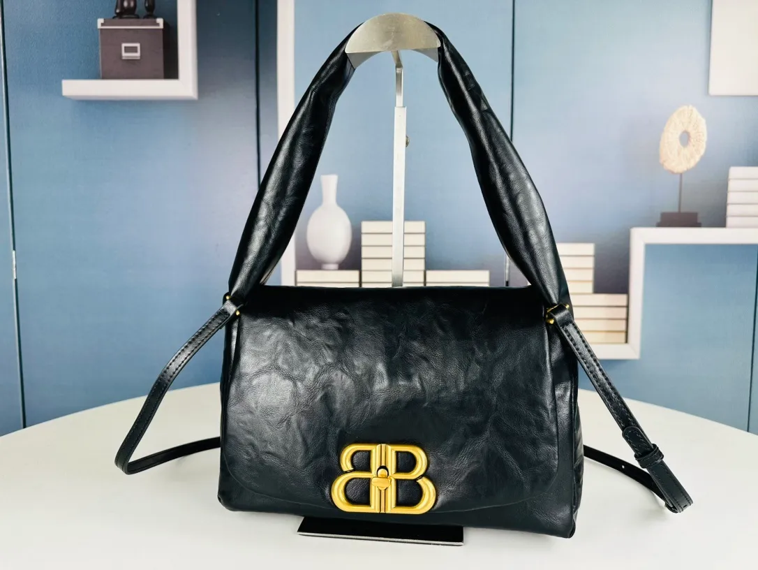 All Categories Balenciaga Women's Bags (Balenciaga) Balenciaga