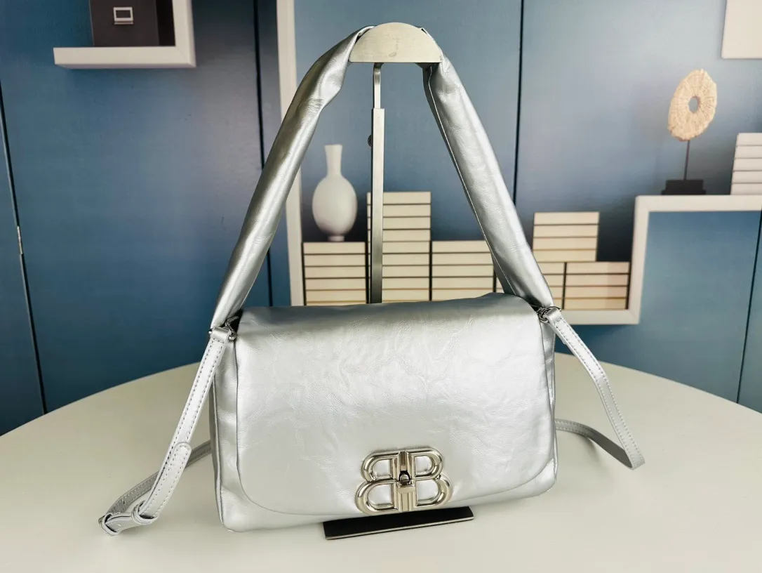 All Categories Balenciaga Women's Bags (Balenciaga) Balenciaga
