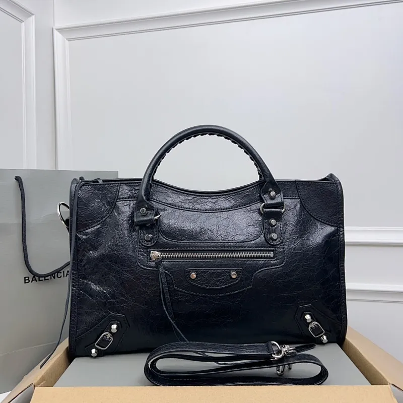 All categories Balenciaga Women's Bags (Balenciaga) Balenciaga 3825
