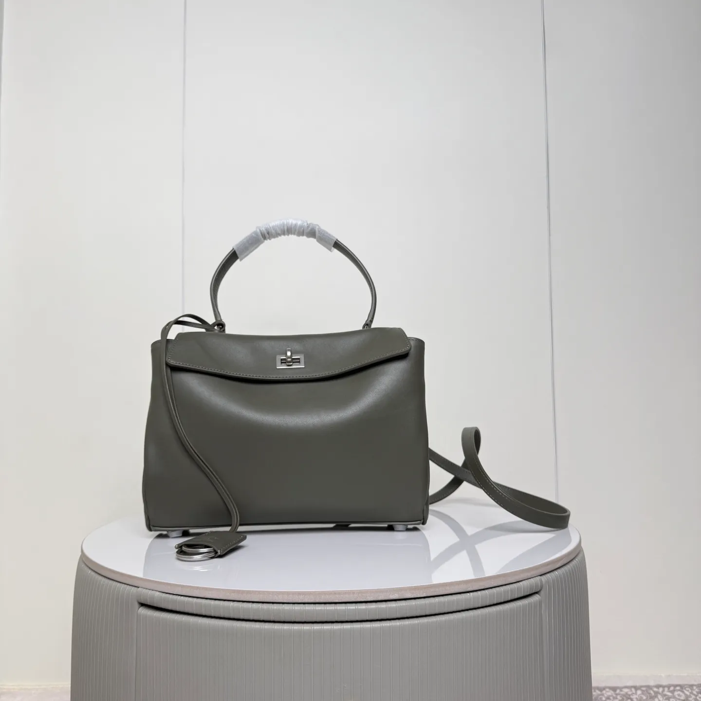 All Categories Balenciaga Women's Bags (Balenciaga) Balenciaga Original Order 188008