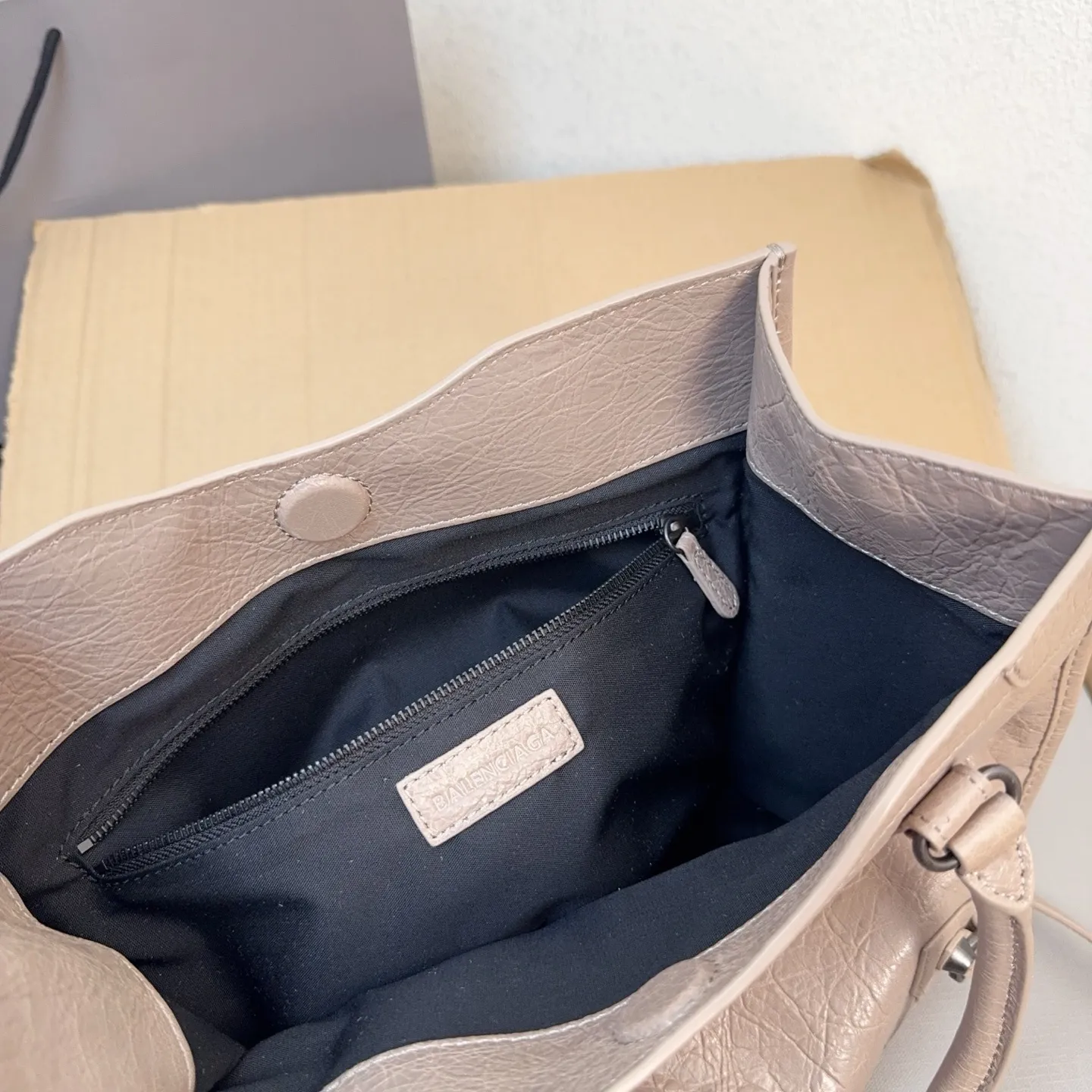 All Categories Balenciaga Women's Bags (Balenciaga) Balenciaga Original Order 2189