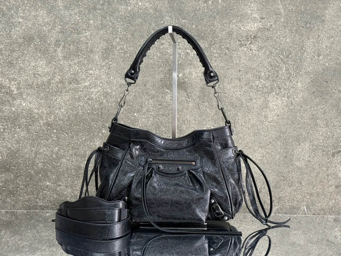 All Categories Balenciaga Women's Bags (Balenciaga) Balenciaga 90024