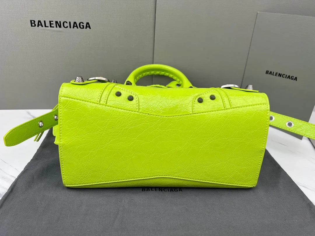 All categories Official website "Brand Women's Bags" Women's Bags 💙 BALENCIAGA 2023 latest Balenciaga crossbody bag
