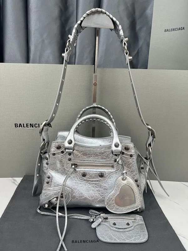 All categories Official website "Brand Women's Bags" Women's Bags 💙 BALENCIAGA 2023 latest Balenciaga crossbody bag
