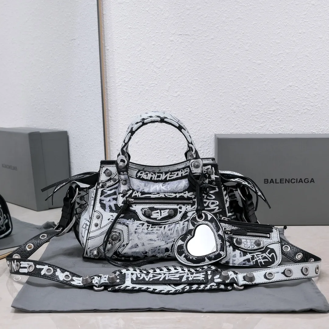 All Categories Balenciaga Women's Bags (Balenciaga) Balenciaga 2613