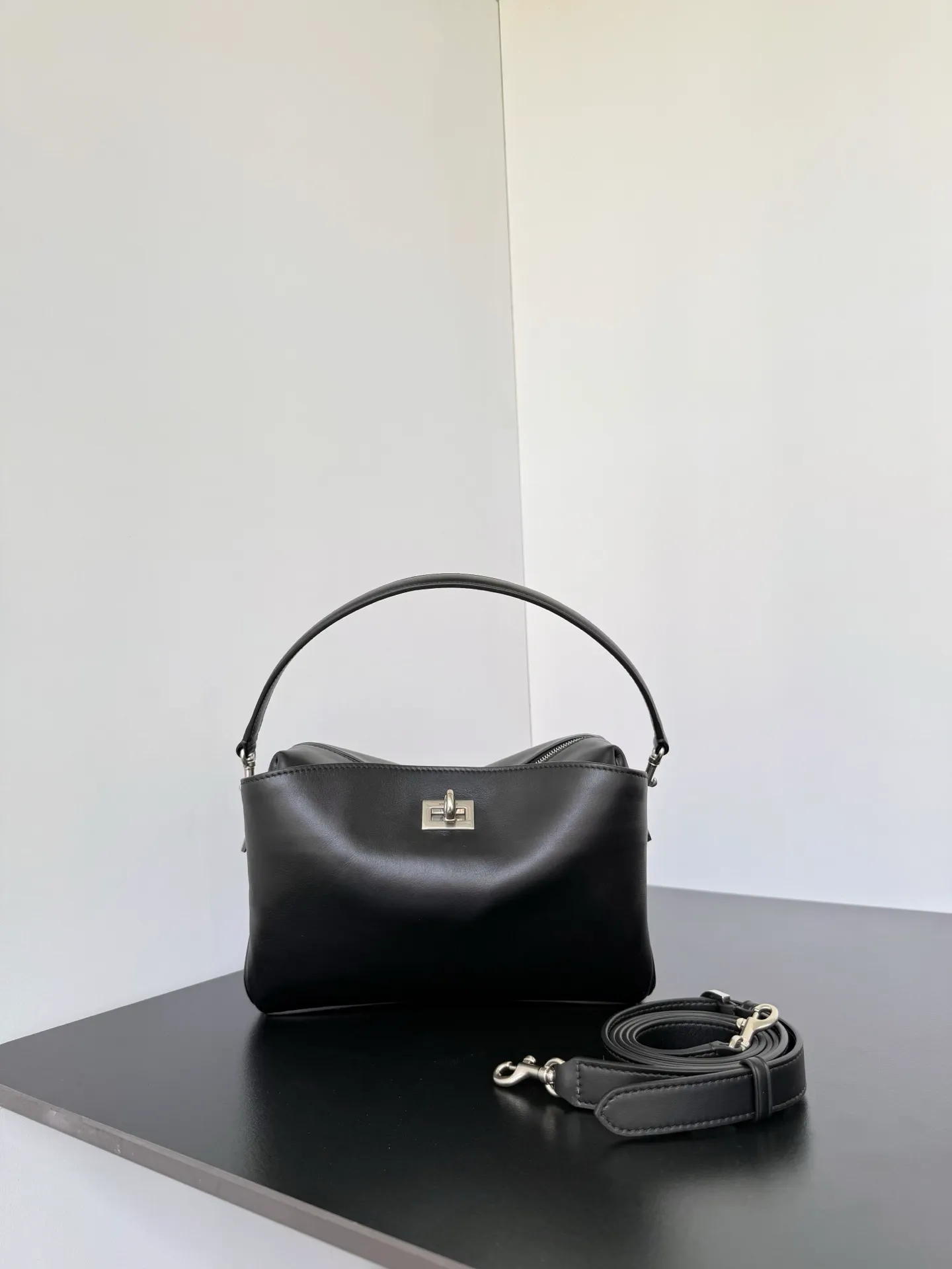 All Categories Balenciaga Women's Bags (Balenciaga) Balenciaga 229