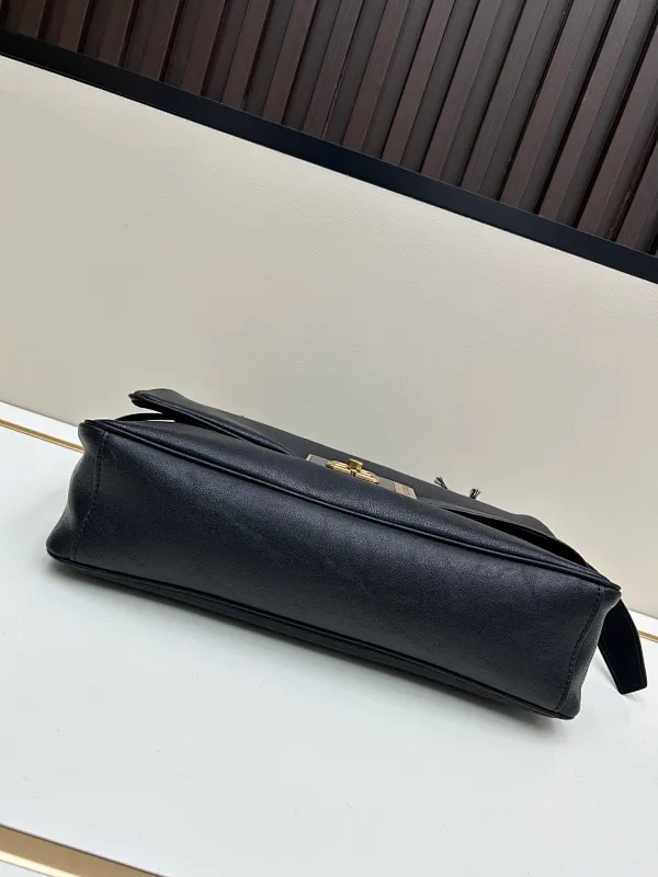 All categories Balenciaga Women's Bags (Balenciaga) Balenciaga 80932