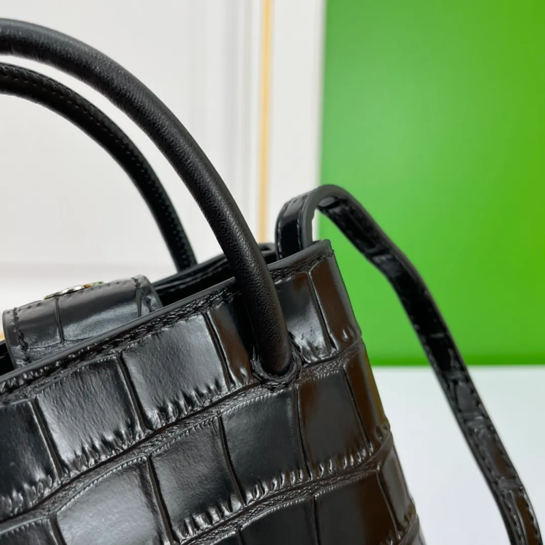 All categories Balenciaga Women's Bags (Balenciaga) Balenciaga 12187