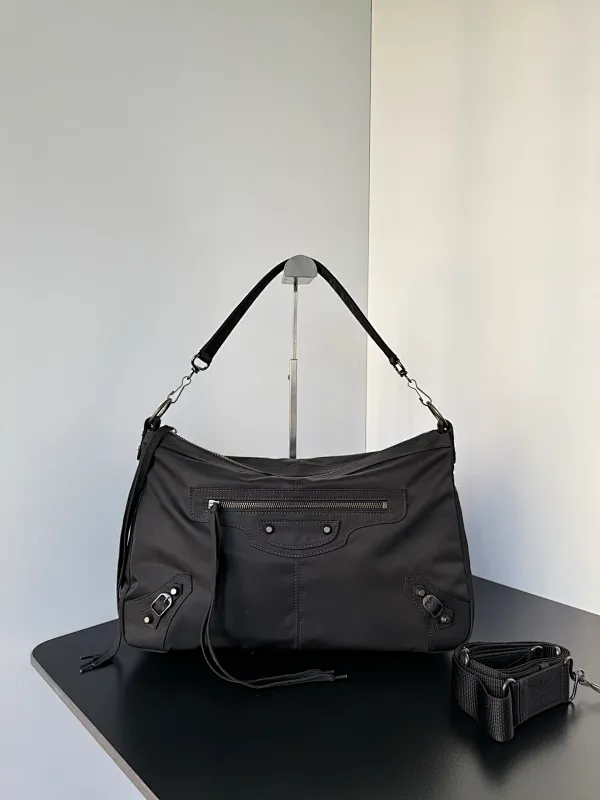 All categories Balenciaga Women's Bags (Balenciaga) Balenciaga 25898