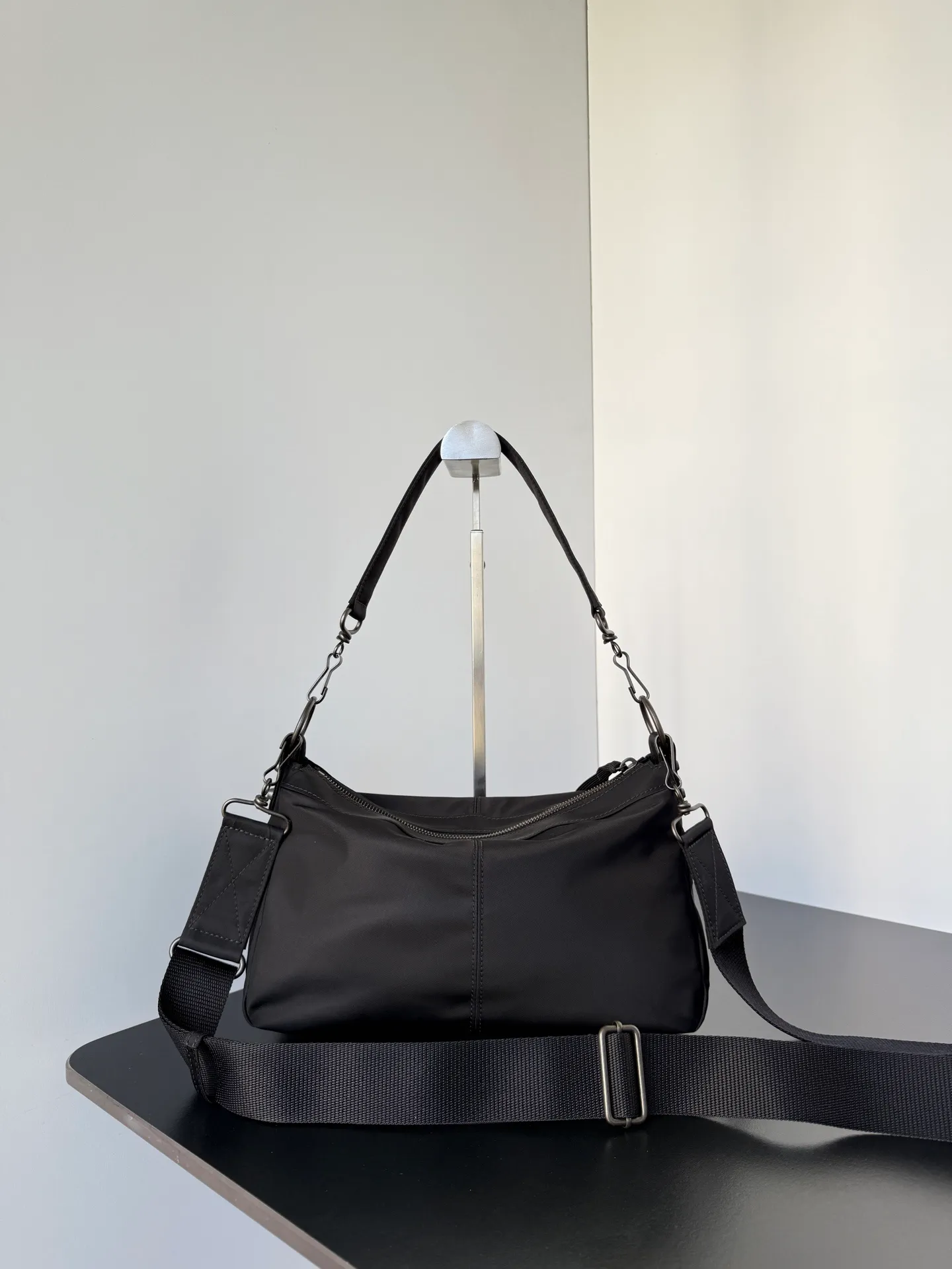 All categories Balenciaga Women's Bags (Balenciaga) Balenciaga 25898
