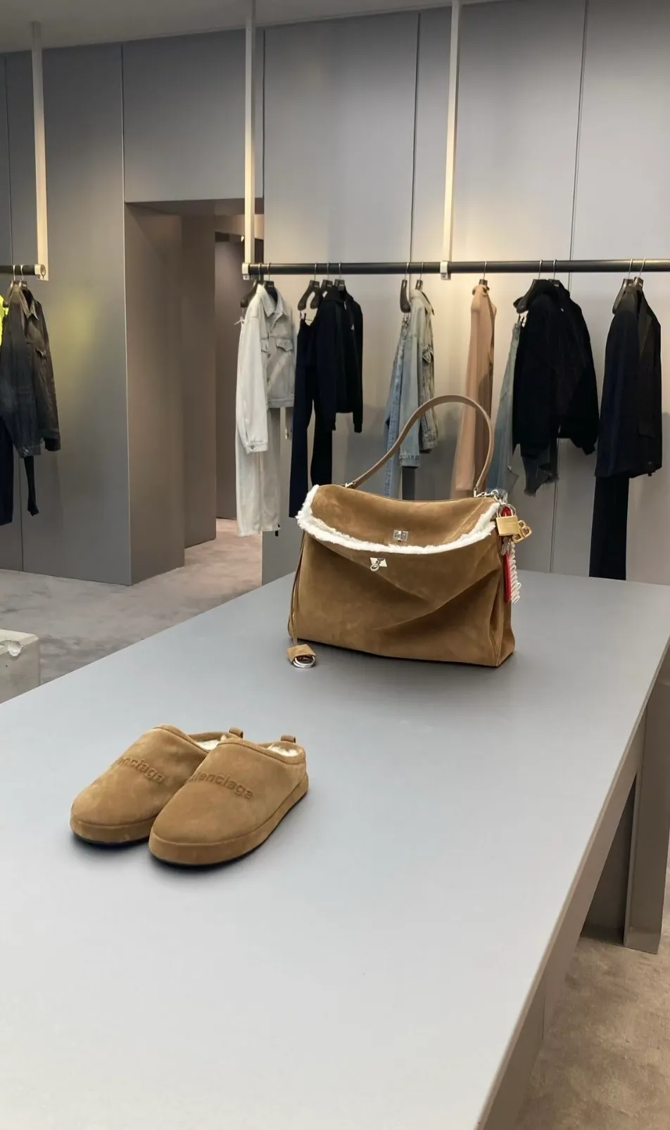 All Categories Balenciaga Women's Bags (Balenciaga) Balenciaga 0317