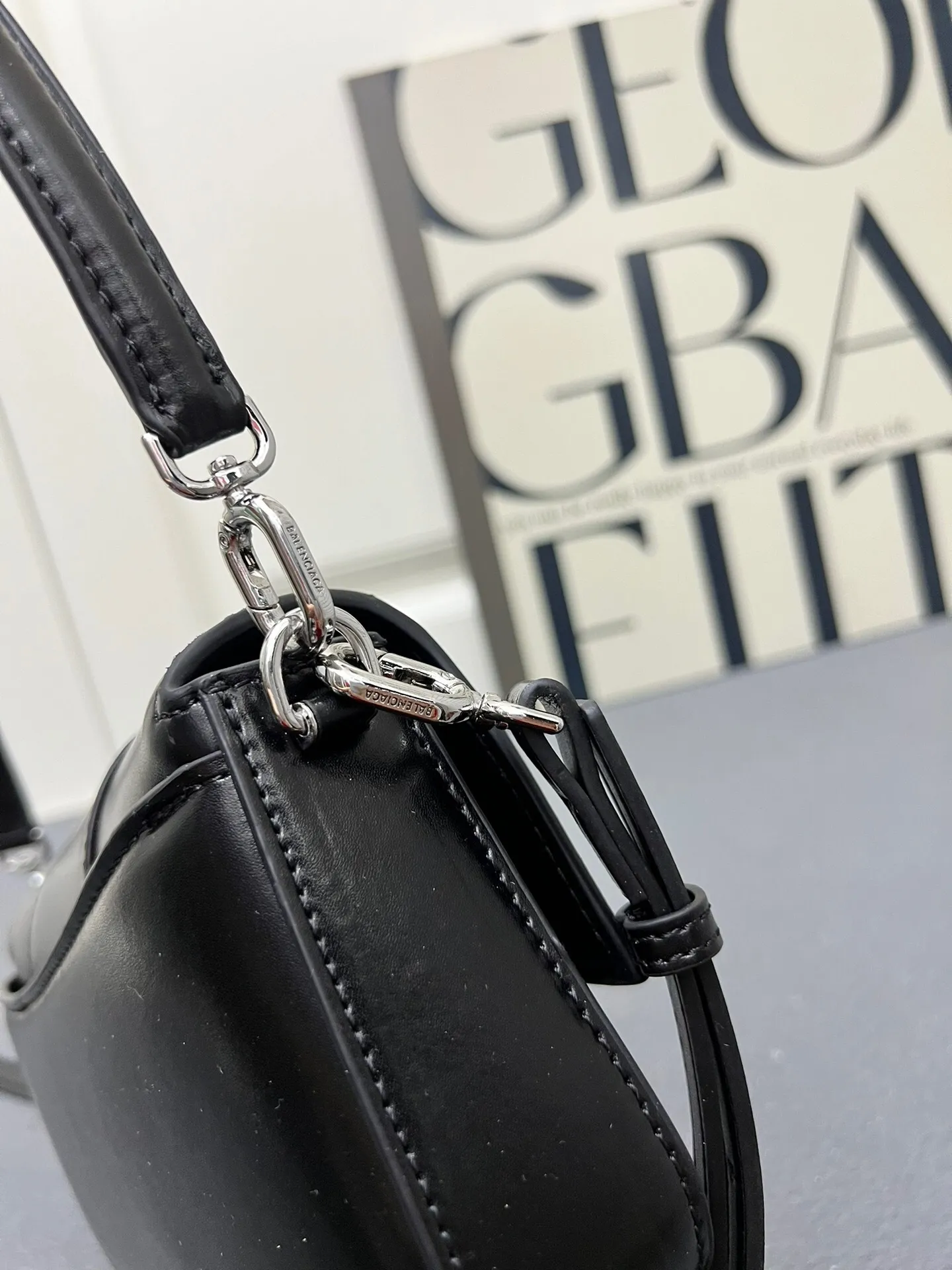 All Categories Official Website "Brand Women's Bags" Women's Bags 💙 BALENCIAGA 2025 New Balenciaga Crossbody Bag