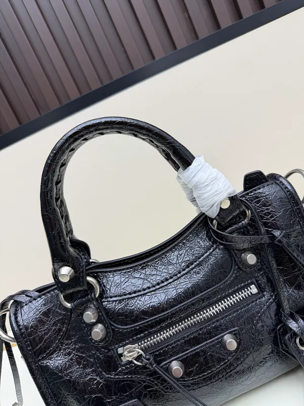 All Categories Balenciaga Women's Bags (Balenciaga) Balenciaga 3210