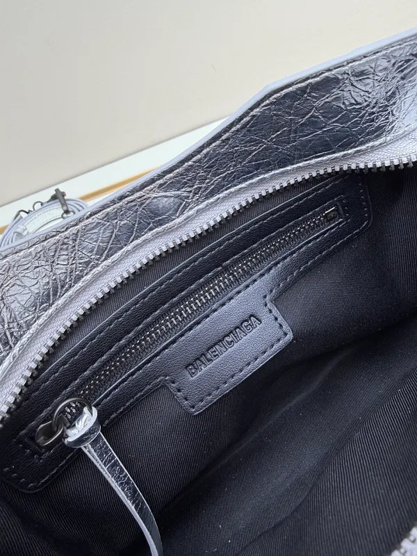 All Categories Balenciaga Women's Bags (Balenciaga) Balenciaga 3210