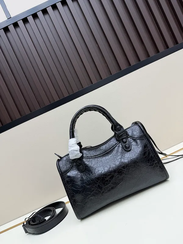 All Categories Balenciaga Women's Bags (Balenciaga) Balenciaga 3210