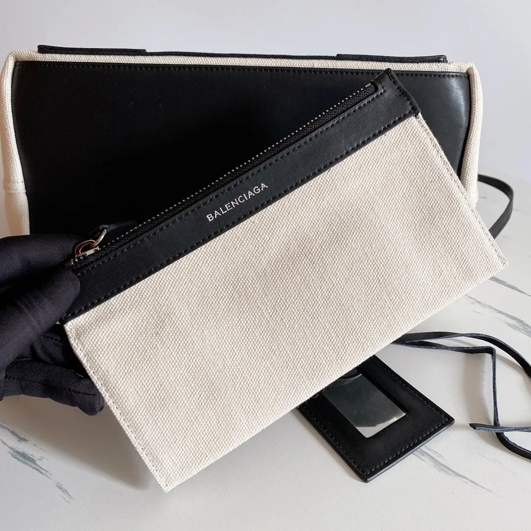 All Categories Balenciaga Women's Bags (Balenciaga) Original Balenciaga 302017