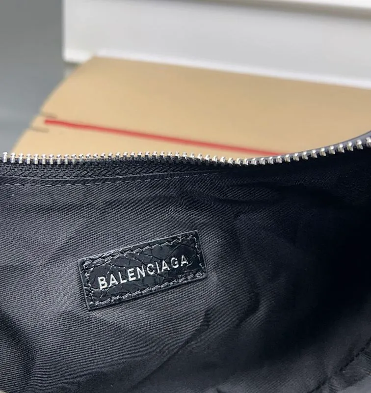 All categories Balenciaga Women's Bags (Balenciaga) Balenciaga 26161