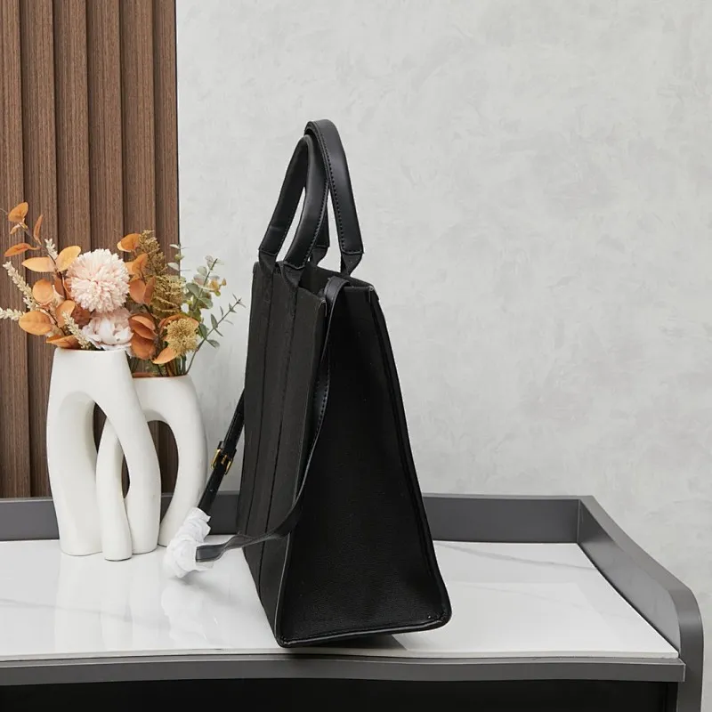 All Categories Balenciaga Women's Bags (Balenciaga) Balenciaga 6039