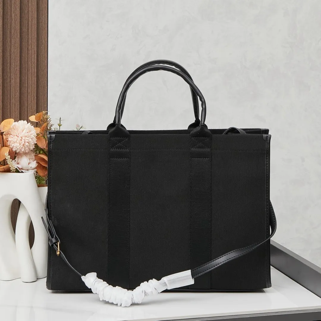 All Categories Balenciaga Women's Bags (Balenciaga) Balenciaga 6039
