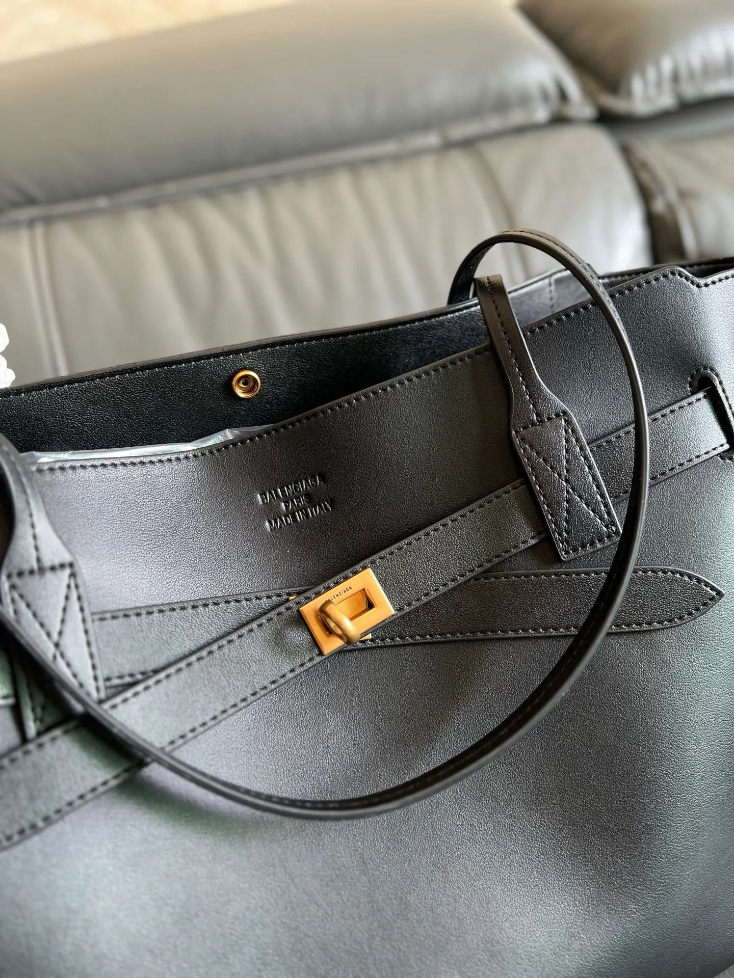 All Categories Official Website "Brand Women's Bags" Women's Bags 💙 BALENCIAGA 2026 New Balenciaga Handbags